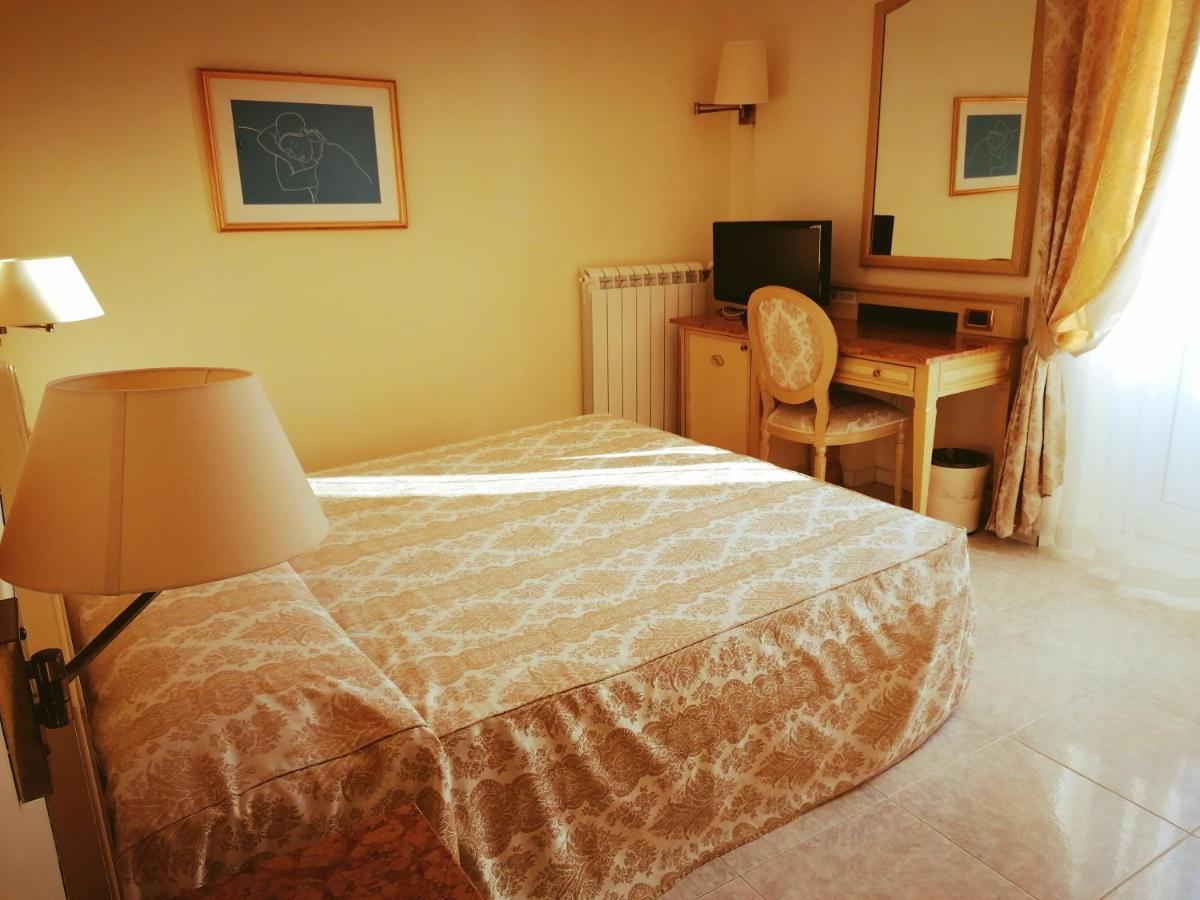 Ena Hotel Arenzano Exteriér fotografie